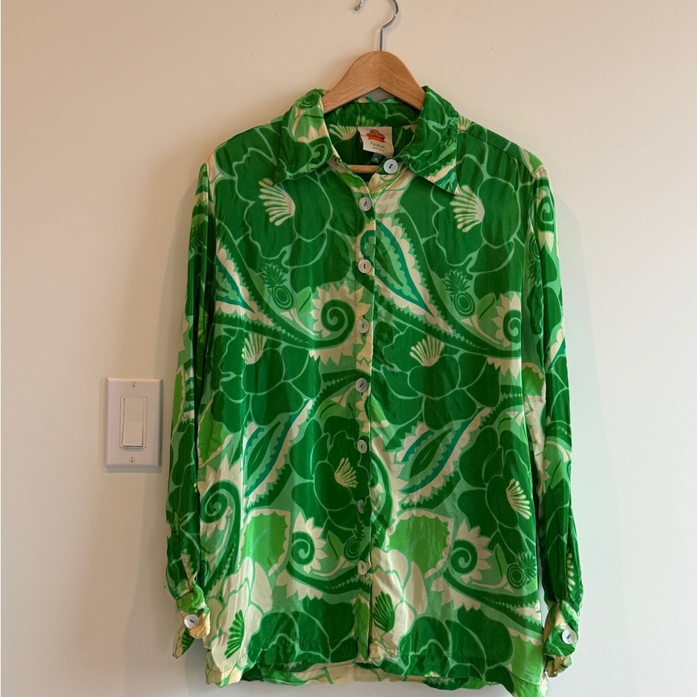 FARM RIO Green Floral Button-Down Blouse